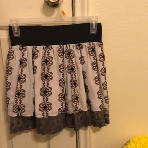Skirt with cute detail!